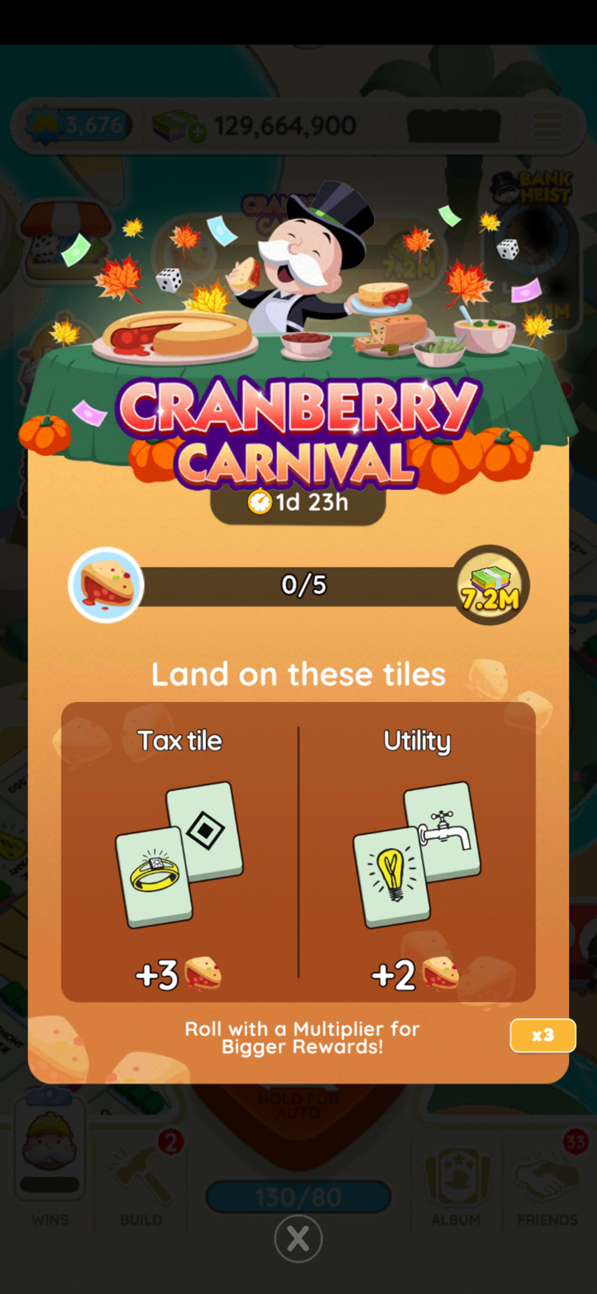 Una imagen en tamaño completo del evento "Cranberry Carnival" en Monopoly GO.  La imagen muestra al tío rico Pennybags sosteniendo un trozo de pastel mientras las hojas otoñales caen a su alrededor.  El se ve feliz.