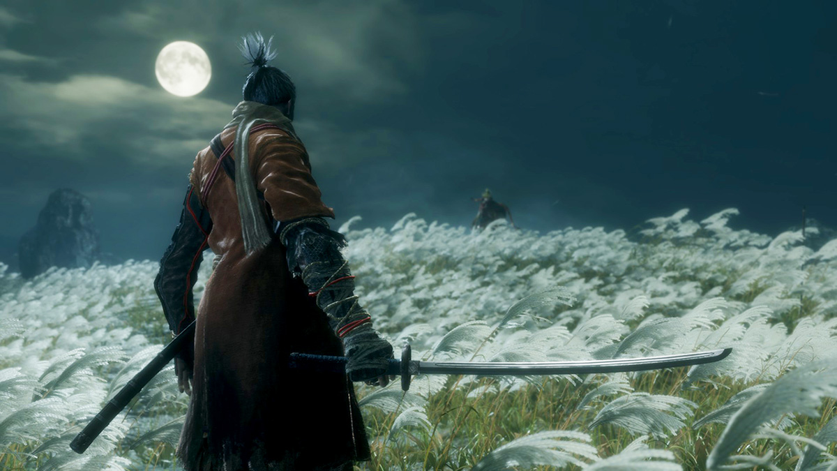 Wolf se enfrenta a Genichiro Ashina en Sekiro