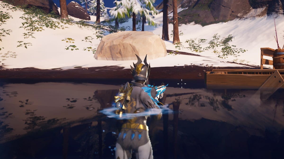 Cómo obtener la piel de Avatar Korra en Fortnite 8 Jugador sosteniendo un arma y saliendo del agua.