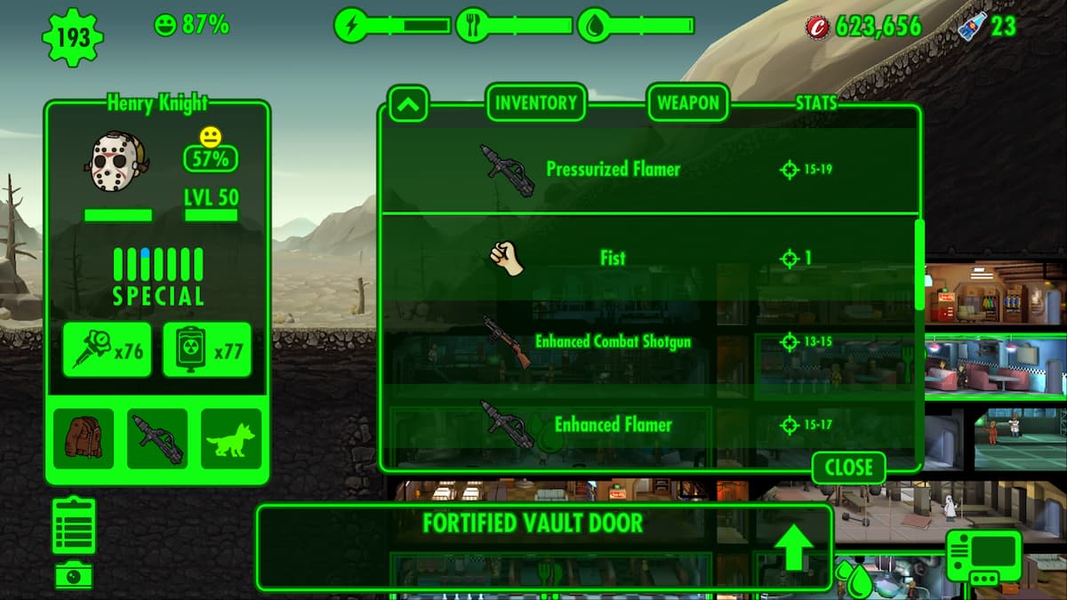 Habitante con un lanzallamas presurizado equipado. 