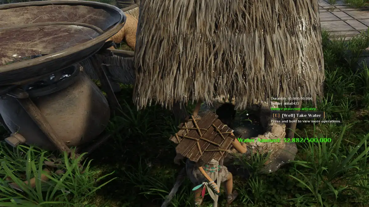 Recogiendo agua del pozo y de la fuente de agua del colector de lluvia en soulmask