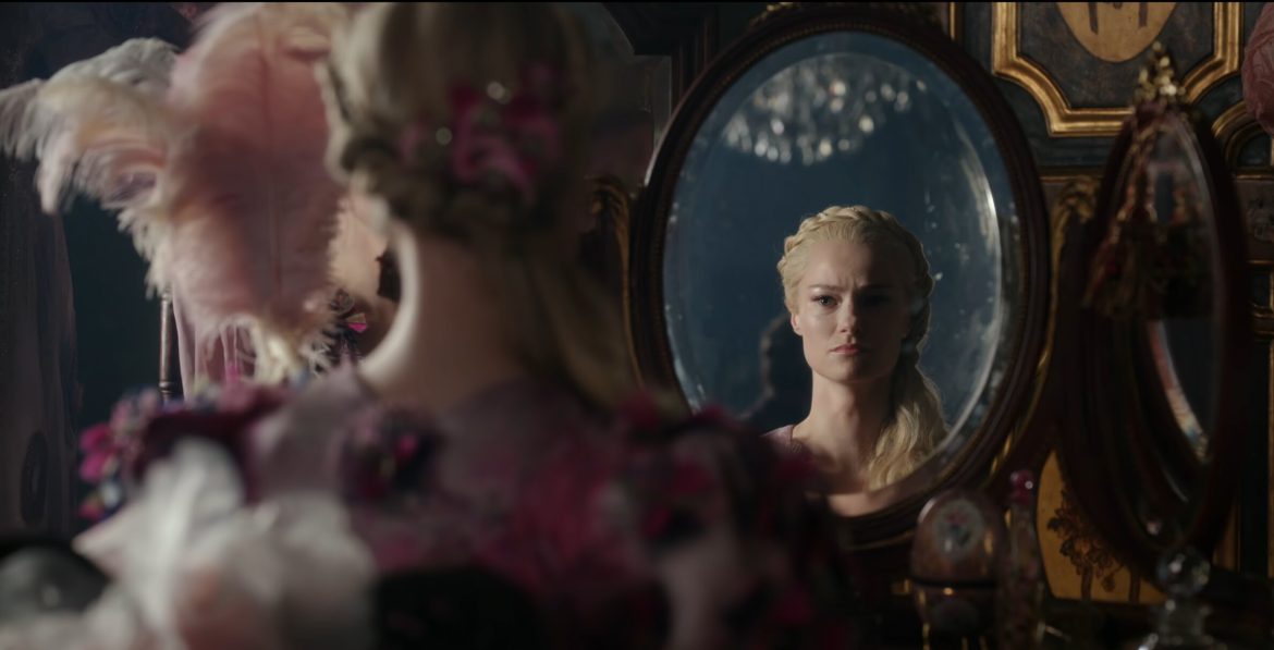 Bridgerton Temporada 3, Episodio 7: ¿Qué verdad aprende Cressida sobre Lady Whistledown?
