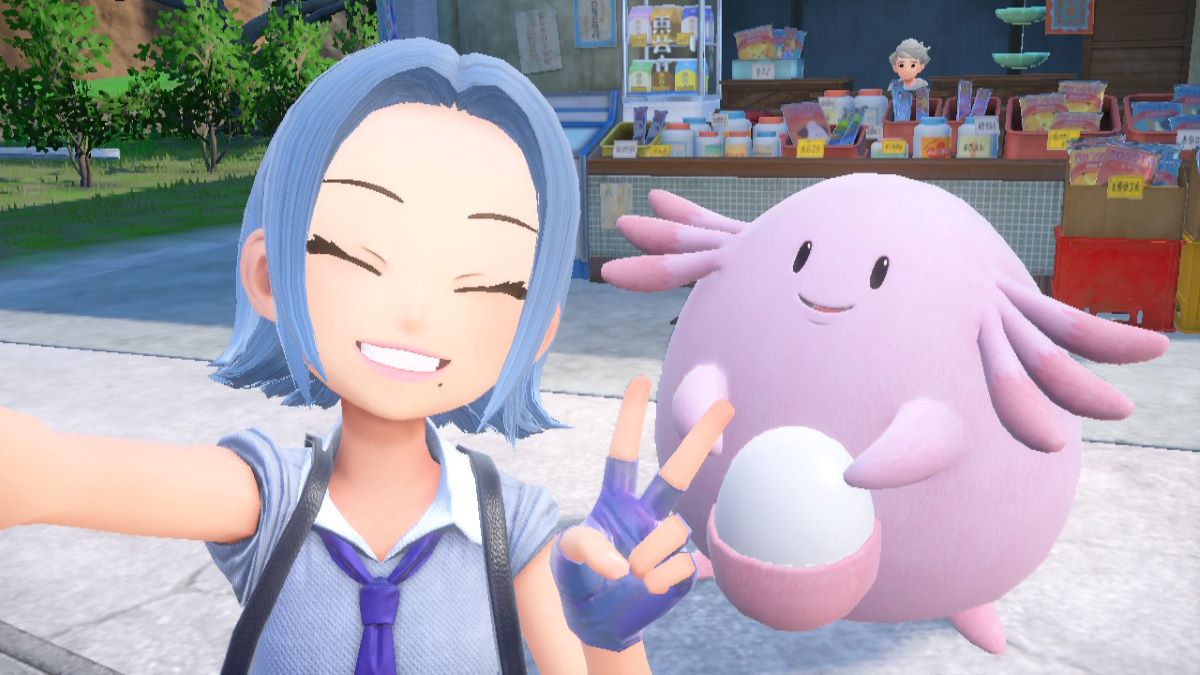 Entrenadora posa con su Chansey en Pokémon Violeta