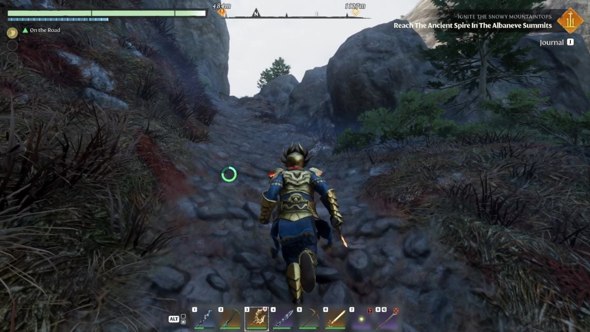 Camino de la colina envuelta