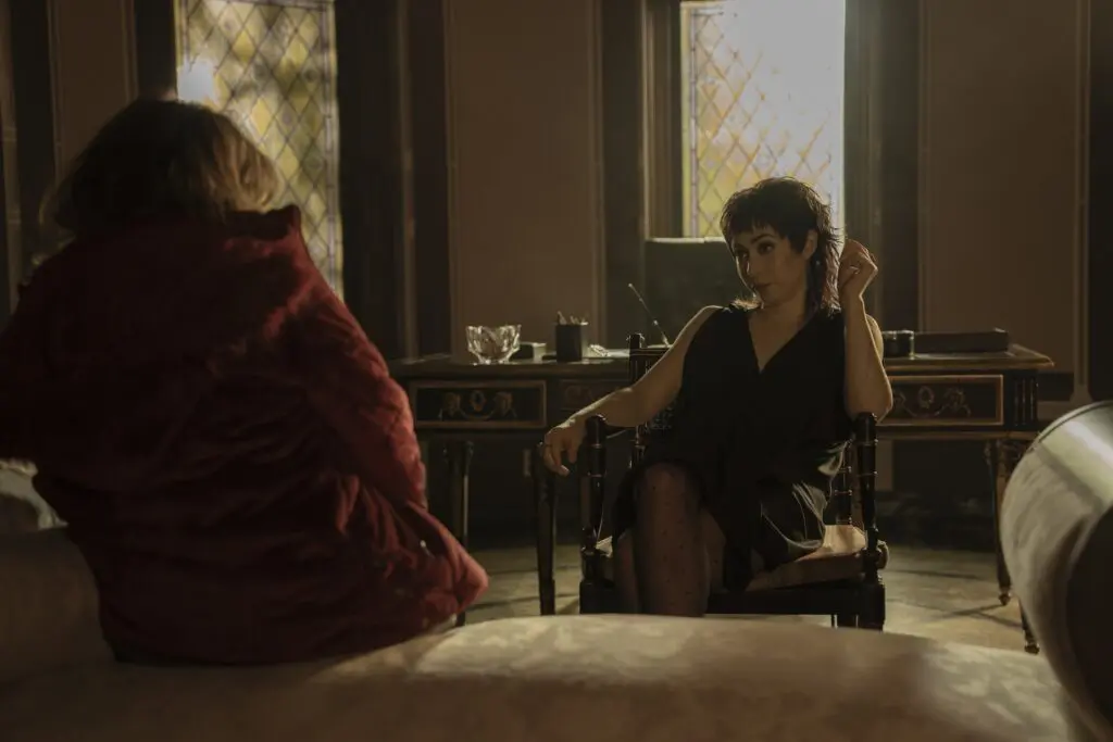 पेंगुइन में क्रिस्टिन मिलियोटी