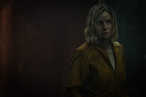 La segunda temporada de 'Silo' se contenta con dejar que la acción hable más que las palabras en su tenso estreno
