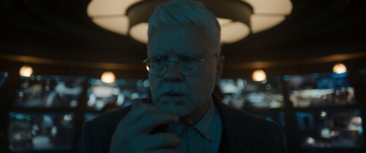 Mechanical se eleva en la temporada 2, episodio 6 de 'Silo'
