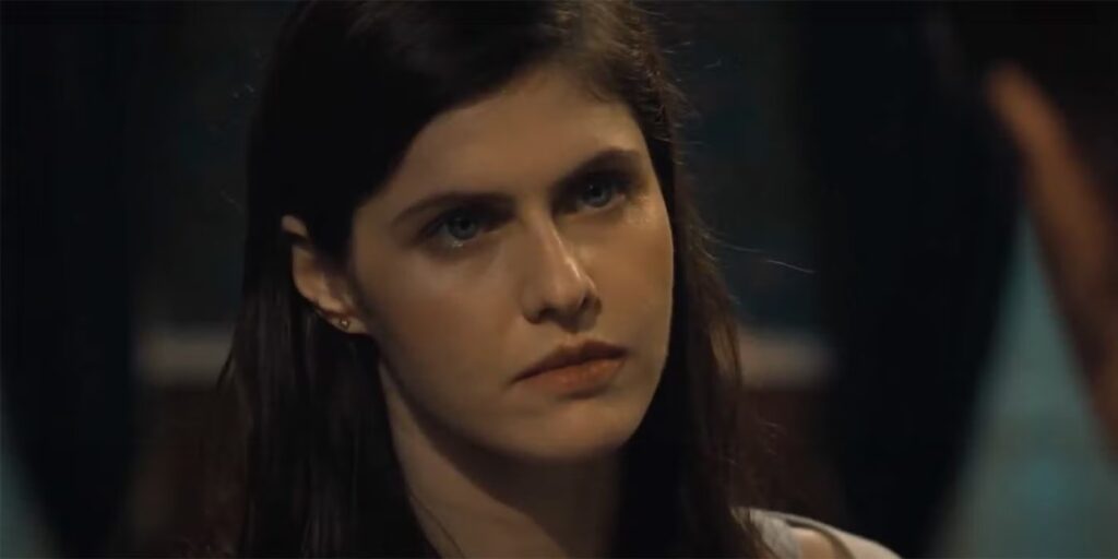 Alexandra Daddario in „Die Hexen von Mayfair“.