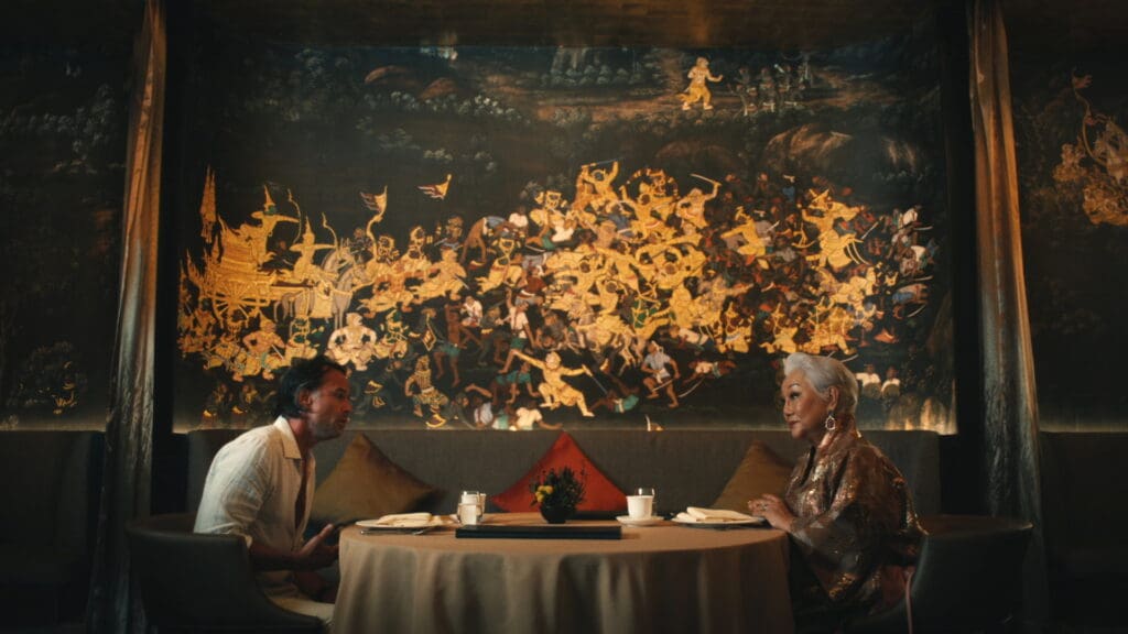 Walton Goggins og Lek Patravadi i White Lotus sesong 3