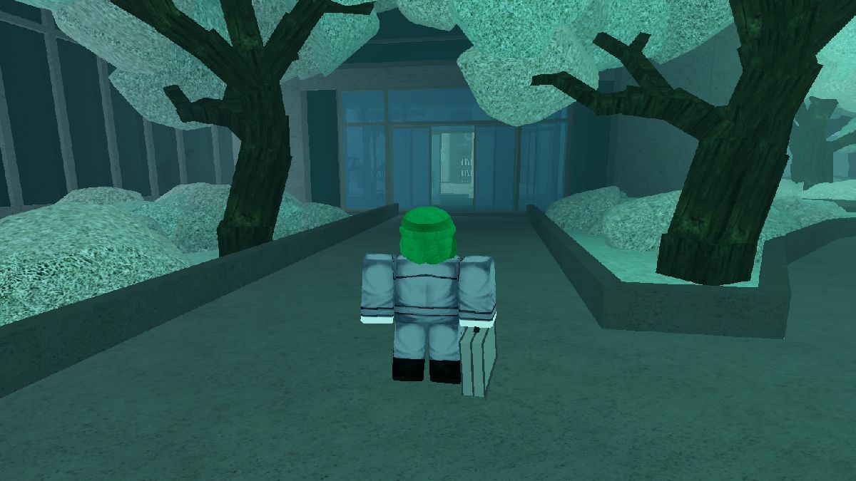 Humano fica em frente à entrada do CCG em GHOUL://RE no Roblox.
