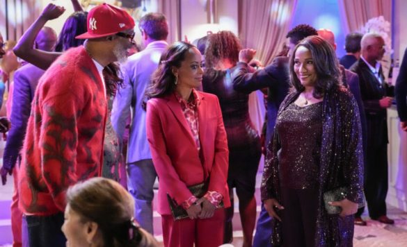 Damon Wayans, Essence Atkins and Ella Joyce in Poppa