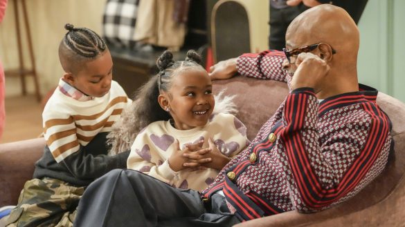 Caleb Johnson, River Blossom, and Damon Wayans in Poppa