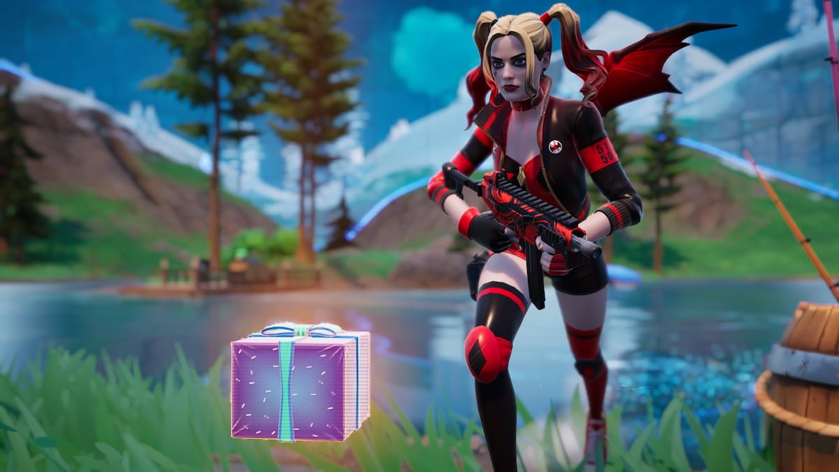 Harley Quinn rennt in Fortnite um ein Geschenk