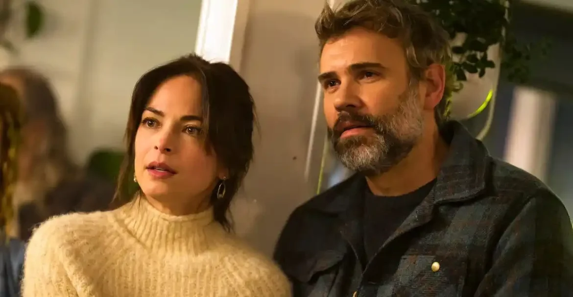 Kristin Kreuk and Rossif Sutherland in Murder in a Small Town Season 2