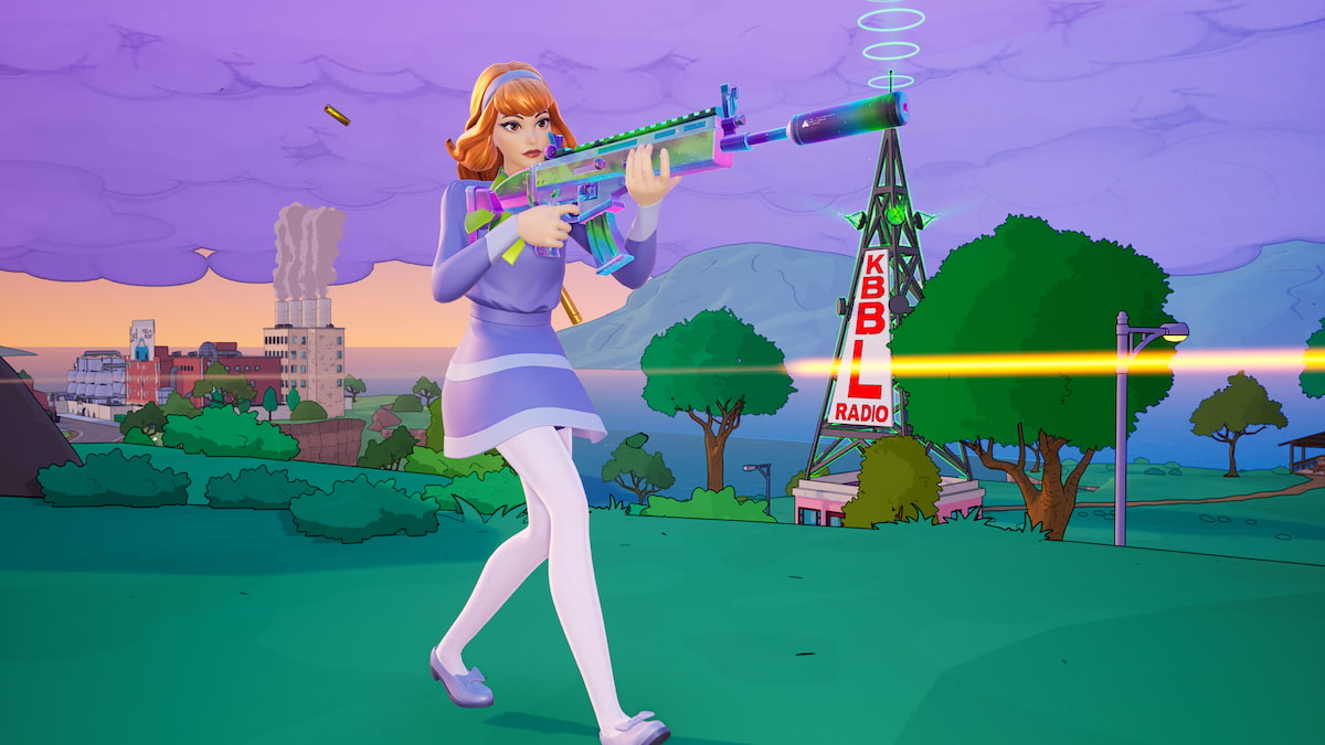 Daphne dispara frente a KBBL Radio Tower en Fortnite Simpsons