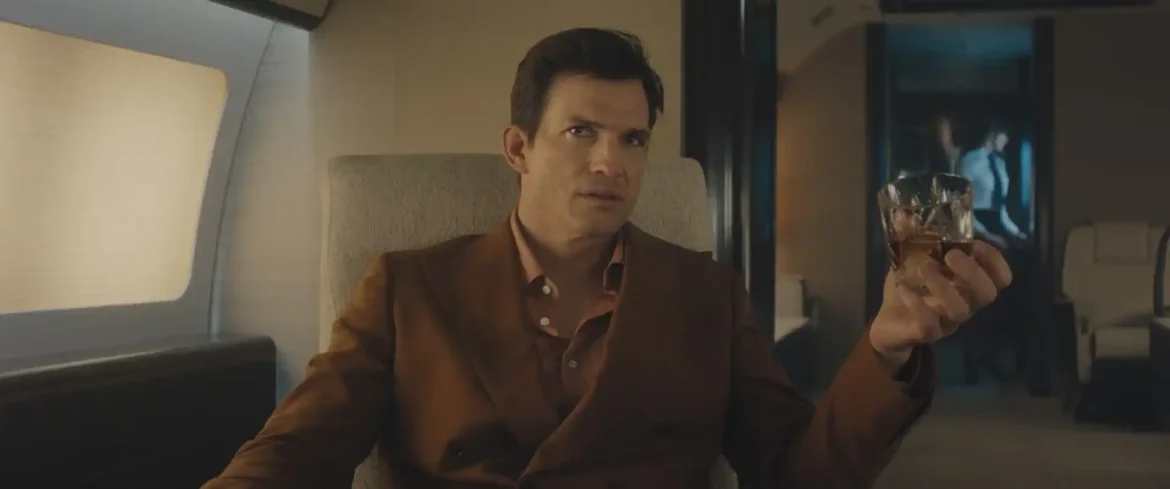 Ashton Kutcher in The Beauty