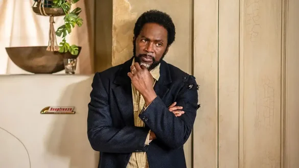 Harold Perrineau in From Season 4